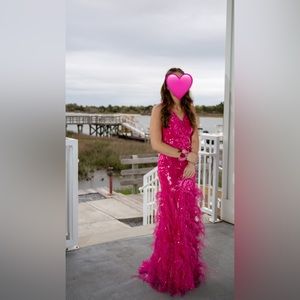 vovani 07808 fuchsia feather skirt v neck dress